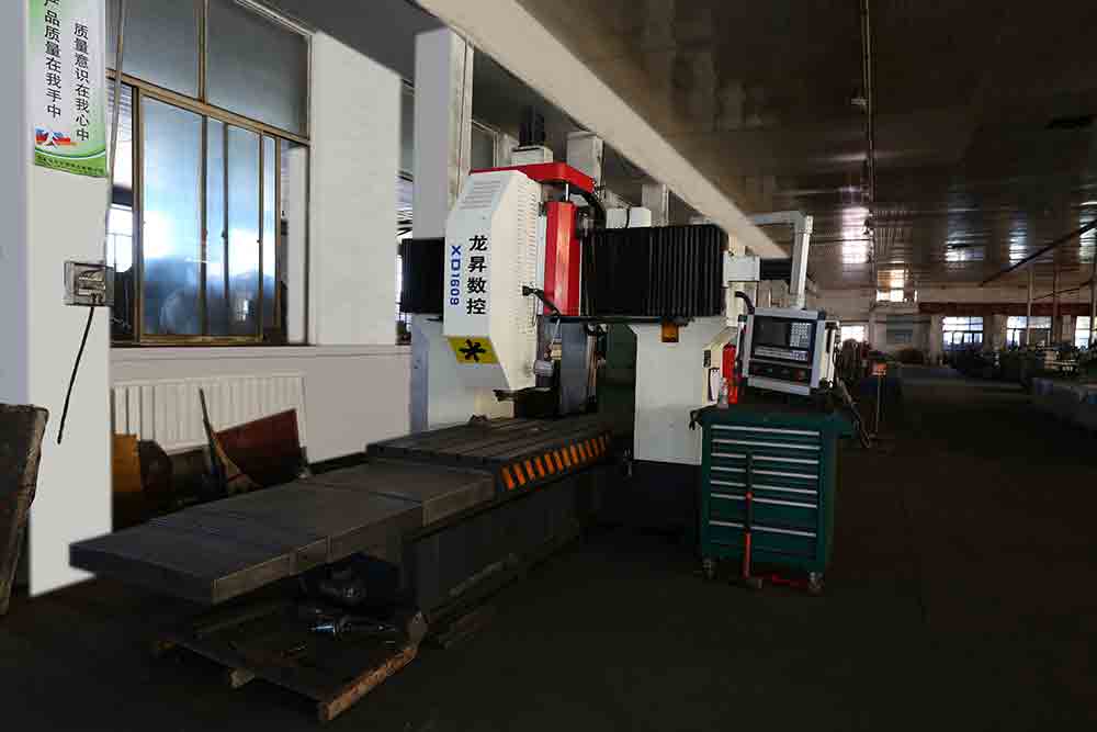 Numerically controlled planer milling machine